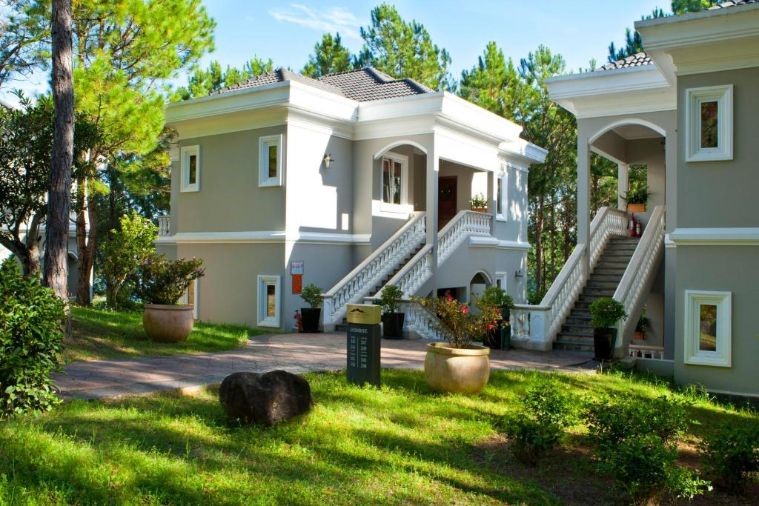 Jasmine Luxury Garden View Twin